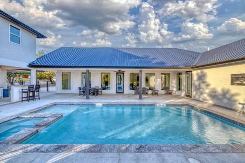 private pool rental